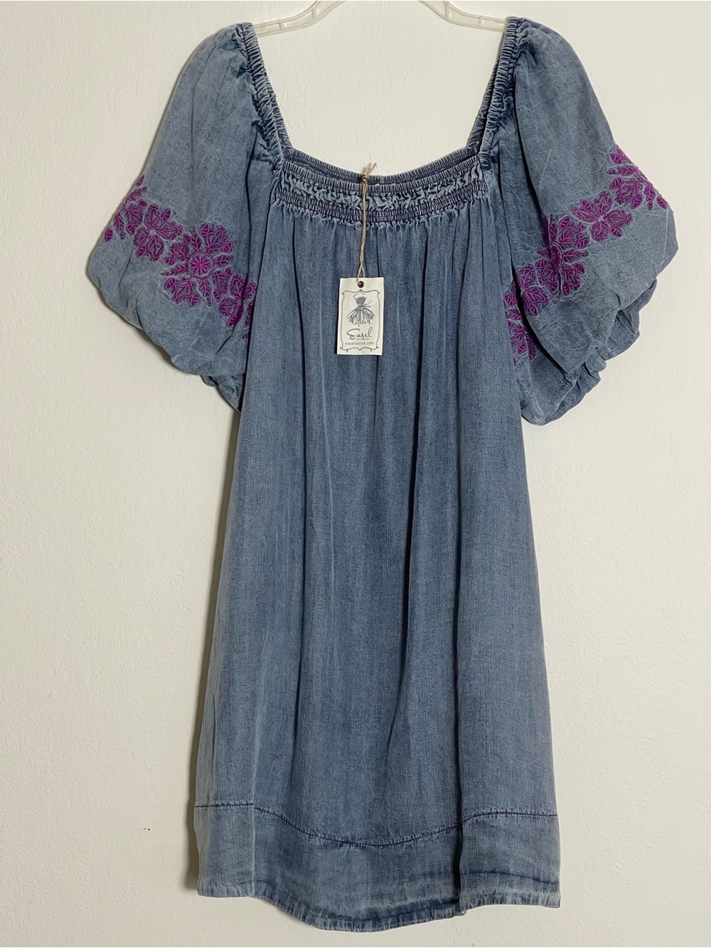 Easel Washed Denim Embroidered Puff Sleeve Dress Medium